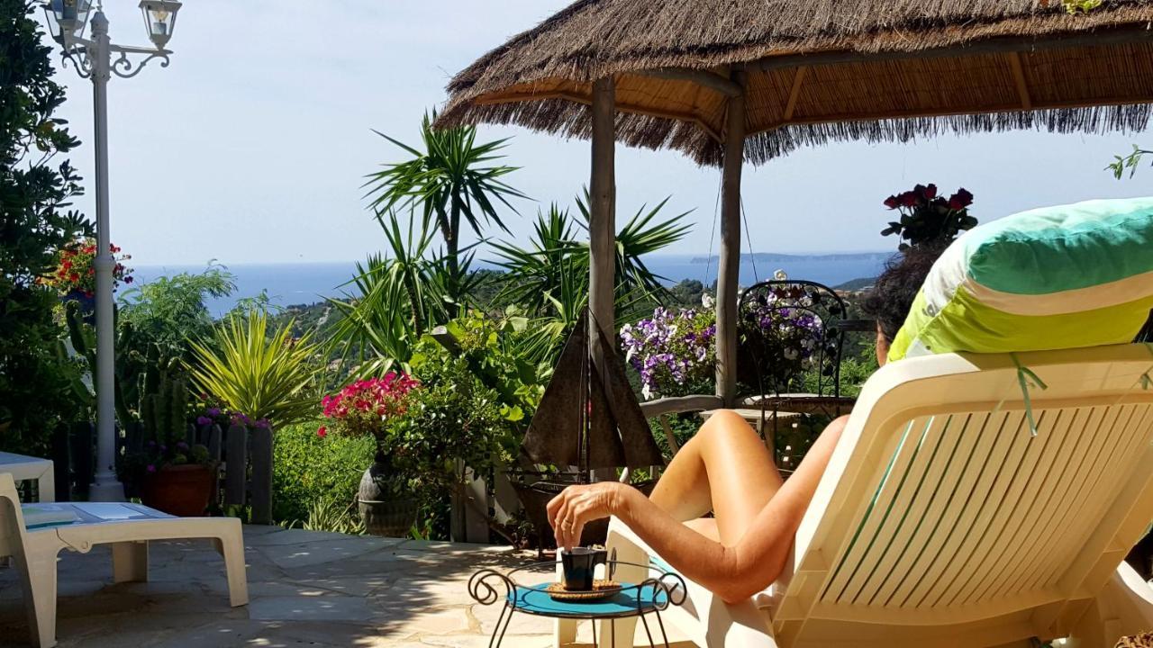 Nouveau ! Chambre D'Hote Insolite Privee " Coeurs De Pirates A Bali En Provence" Spa Sauna Massages Dans Cadre Exotique D'Amenagements Exterieurs D'Exception Ete Comme Hiver Bienvenue !!! Cavalaire-sur-Mer Exterior photo